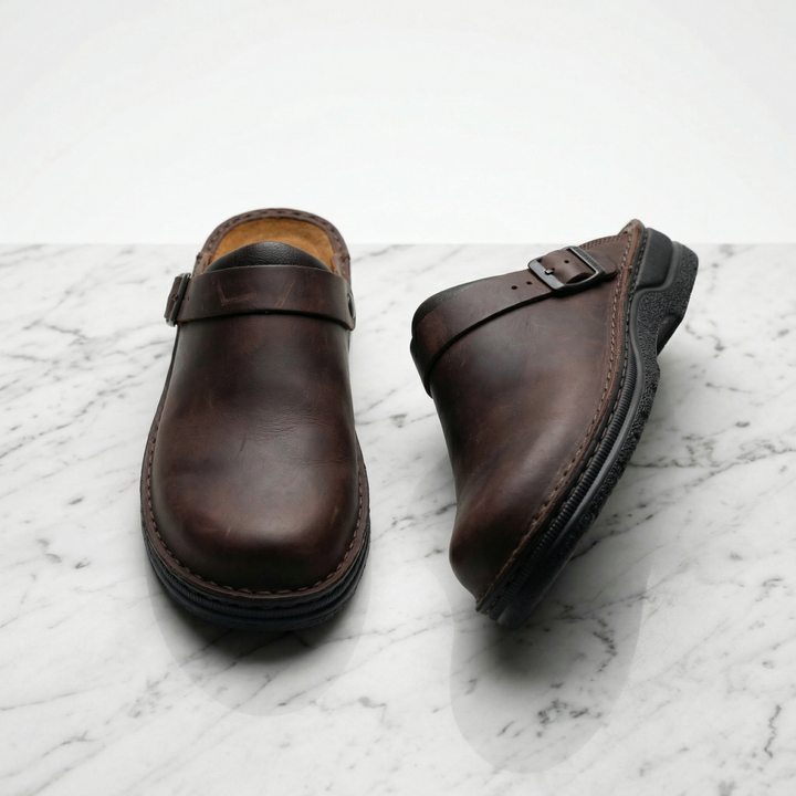 Aria Leather Clogs