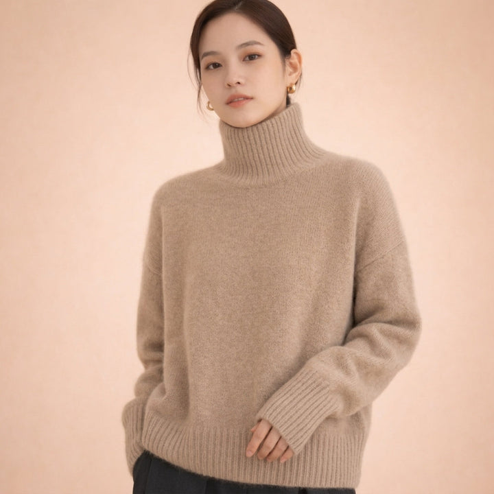 Novella Cashmere Turtleneck
