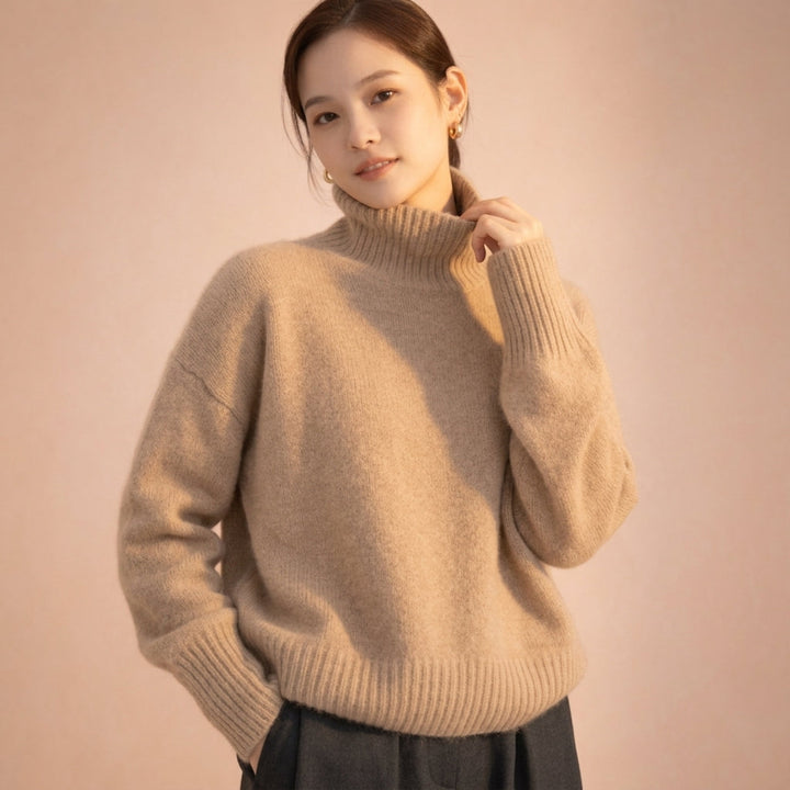 Novella Cashmere Turtleneck