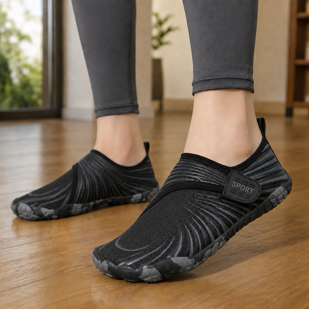 Novara Five-Toe Water Shoes
